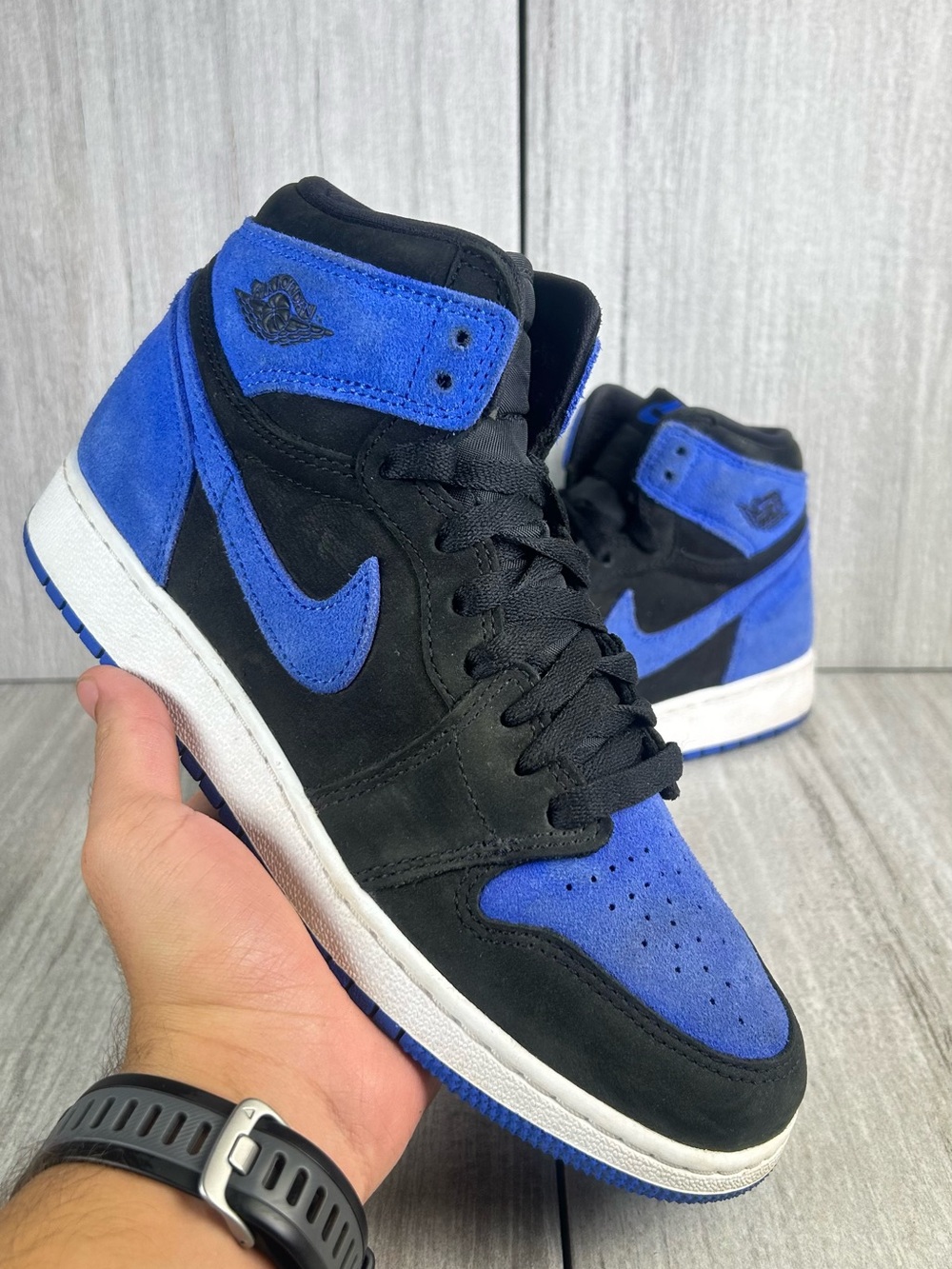 Nike Air Jordan 1 Retro High OG Black Deep Royal Blue Sneaker Women’s Size 7.5